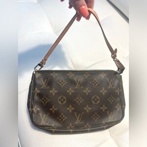 LOUIS VUITTON  NEW!! Pochette Accessoires NM monogram